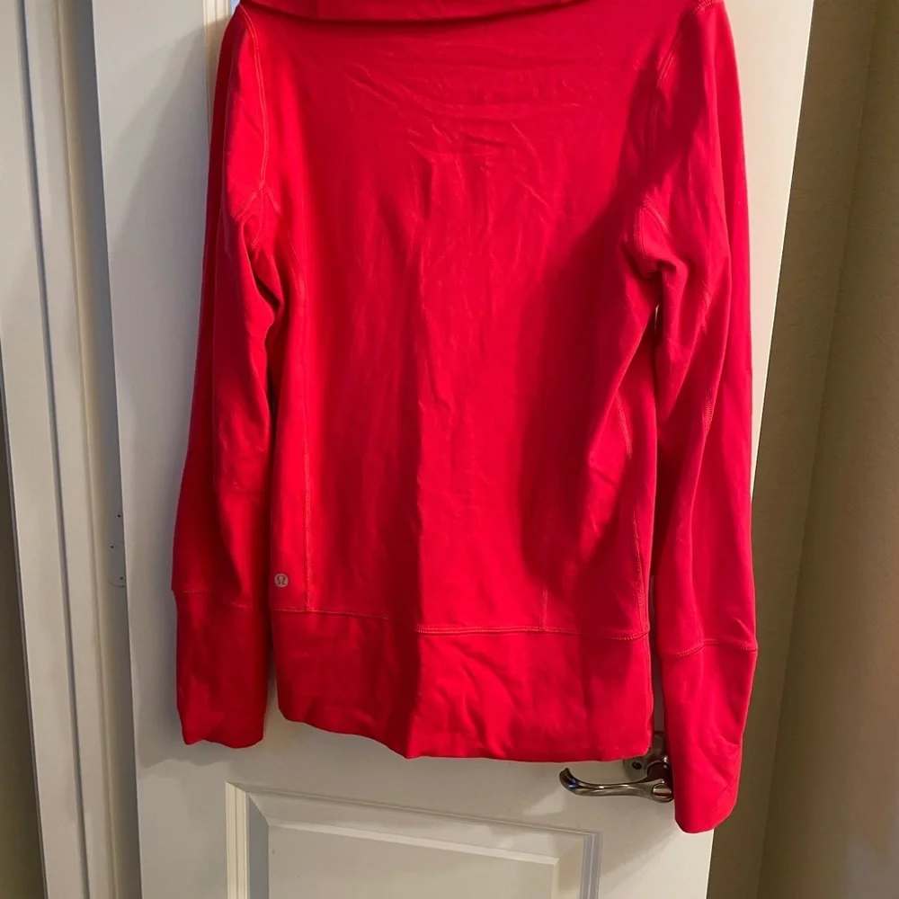 Lululemon red full-zip jacket - Picture 3 of 4